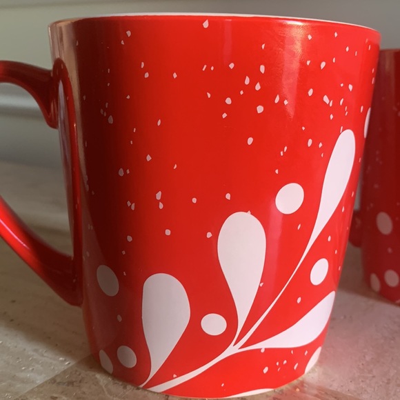 2 Starbucks 2020 Christmas Holiday Red & White Siren 18oz Coffee Mug - Picture 5 of 7
